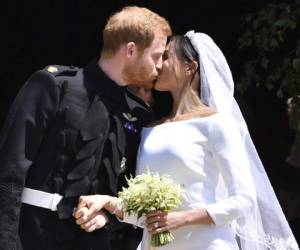 Harry y Meghan a su salida de la Capilla de San Jorge en día de su boda.