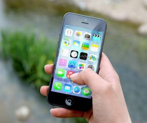¿Adicto al móvil? 3 formas de convertir tu smartphone en una herramienta para tu tiempo de ocio