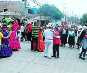 Durante la jornada de celebración se realizaron diversas actividades culturales.Foto: Efraín Salgado/EL HERALDO