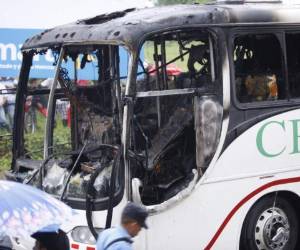 La semana pasada los delincuentes interceptaron una de las unidades de la empresa y la incendiaron.