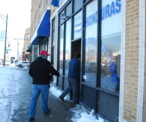 Estados Unidos viven en una situación de extrema pobreza. Una cantidad similar ya compró casa.