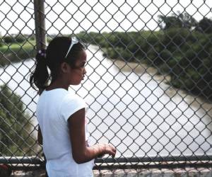 Decenas de niños hondureños están ilegalmente en EE UU.