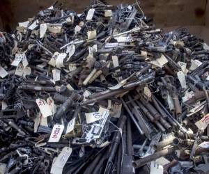 La violencia de las pandillas hizo que la tasa de homicidios llegase a 103 asesinatos por cada 100.000 residentes en el 2015 en El Salvador (Foto: AP/ El Heraldo Honduras/ Noticias de Honduras)