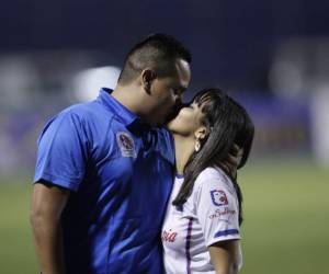 La enomarada pareja conformada por Elías Flores y Leonor López, no pudo elegir mejor escenario.