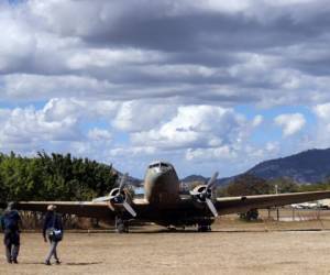 El Douglas C-47 es un avión que se transformó para ser un bombardero.Foto: Marvin Salgado/EL HERALDO