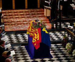 La reina fue sepultada el 19 de septiembre en el memorial Jorge VI.