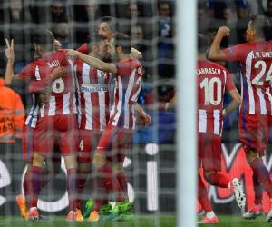 Atlético de Madrid eliminó al Leicester de la fase de cuartos de la Liga de Campeones de Europa (Foto: Agencias/AFP)