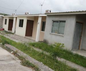 Las personas que ganan salario mínimo pueden acceder a bonos que oscilan entre 45,000 y 60,000 lempiras que otorga el gobierno para compra de vivienda.