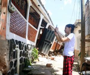 Colapsan viviendas en colonia roberto suazo cordova tegucigalpa
