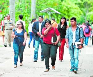 En la ciudad universitaria de Tegucigalpa, los alumnos también se integraron para recibir las clases en las diferentes unidades académicas.