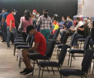 En los triajes toman al día unas 50 pruebas rápidas y la positividad es de un 45% y aplican más de 100 PCR con una positividad del 55%. Foto Johny Magallanes/EL HERALDO>