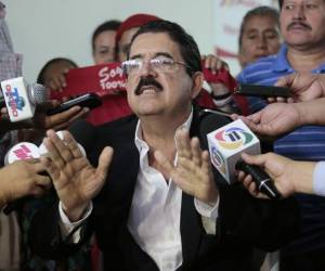 Manuel Zelaya habló de castigos para regidores y diputados.