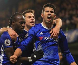 Los Blues de Diego Costa desafían nuevamente Old Trafford con una amplia ventaja en relación a Manchester United.