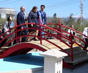 Momento en que se daba por inaugurada la Plaza Japón al final del bulevar Suyapa de Tegucigalpa.Foto:Marvin Salgado/EL HERALDO