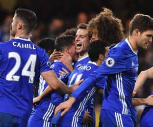 El Chelsea logró su duodécima victoria consecutiva (Foto: AFP)