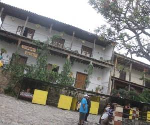El hospedaje Casa Colibrí está ubicado en el centro de Yuscarán. (Foto: Juan Flores)