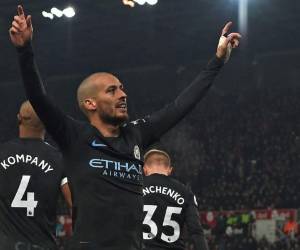 David Silva, una de las figuras del Manchester City, le dio la victoria a su club. (AFP)
