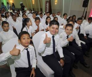 Los niños llegaron al evento con la convicción de salvar la Tierra. Fotos: Davis Romero/EL HERALDO.
