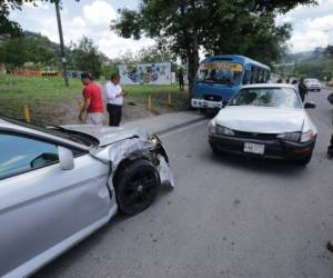 En el bulevar Fuerzas Armadas y el anillo periférico es donde se reporta la mayor cantidad de accidentes. Foto: Estalin Irías/EL HERALDO.