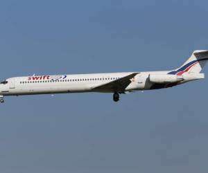 El avión transportaba a 116 personas.