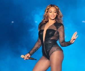 La cantante y actriz estadounidense Beyoncé Knowles durante uno de sus conciertos.