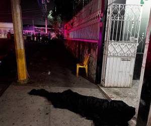 De múltiples disparos asesinan a joven en bar del bulevar Morazán, en la Tegucigalpa.