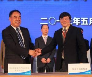 Xu Xiaochun (a la derecha). Foto: Boyalife Group.