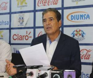 Jorge Luis Pinto se refirió al tema a través de una conferencia de prensa.