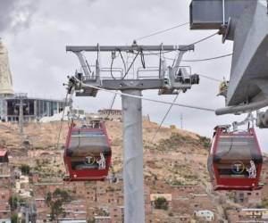 Esta panorámica muestra la cuidad protegida por la Virgen del Socavón.