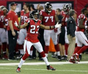 Robert Alford de los Falcons de Atlanta celebra la clasificación al Super Bowl (Fotos: Agencias /AFP /EL HERALDO Honduras / Deportes EL EL HERALDO )
