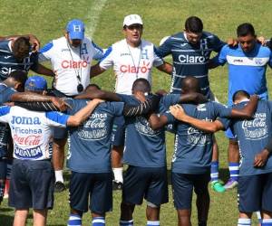 La Bicolor se enfrentará esta próxima semana contra Costa Rica y México por un pase al mundial de Rusia 2018. (Foto: AFP/ El Heraldo Honduras, Noticias de Honduras)