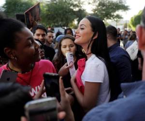 la cantante Katy Perry se reúne con los partidarios en una manifestación en apoyo de Hillary Clinton, en Las Vegas. Hollywood se estará convirtiendo en fuerza para la marcha de las mujeres en Washington que sigue la inauguración de Donald Trump.