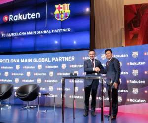 El grupo japonés de comercio y servicios en línea reemplazará desde la temporada 2017-2018 a la compañía aérea Qatar Airways, el patrocinador de la camiseta azulgrana desde 2013, muy discutido por la afición