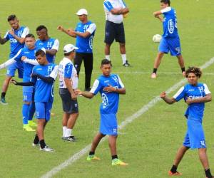 Honduras concentra hoy en SPS y el viernes viaja a Estados Unidos para enfrentarse a los del Tío Sam el 24 de marzo (Foto: EL HERALDO)