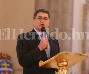 El presidente de la República, Juan Orlando Hernández, intervino al final de la misa en honor al 270 aniversario de la Virgen de Suyapa, foto: David Romero / EL HERALDO.