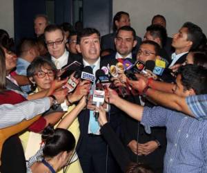 Igor Garafulic compareciendo ante los medios de comunicación. (Foto: Marvin Salgado / EL HERALDO)