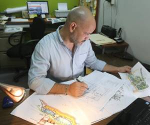 Arturo Suárez se considera un fanático de la planificación urbana y restauración histórica.