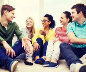 Siete de cada diez latinos habla español en Estados Unidos. La cifra seguirá aumentando debido al enorme crecimiento de la comunidad latina.