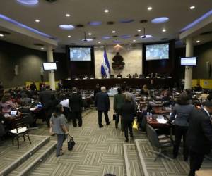 A partir de las 2:00 de la tarde de este viernes están convocados los 128 diputados del Congreso Nacional para continuar con el proceso de elección de los magistrados a la CSJ.