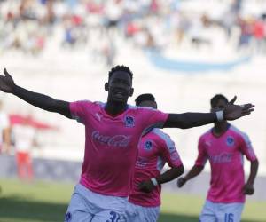 Este Olimpia, que en este torneo se convirtió en el único club de Liga en ganar todos los juegos de local, va por la cifra de los 40.