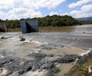 Los niveles de las represas se mantienen al máximo. Foto: Marvin Salgado/EL HERALDO.