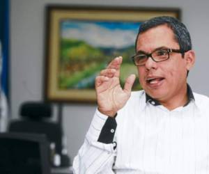 El presidente del Colegio de Economistas de Honduras, Julio Raudales.