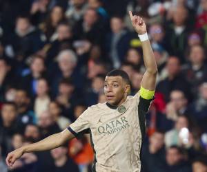 El delantero francés acumula 24 goles en la temporada de la Ligue 1.