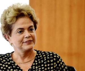 Por 61 votos a favor y 20 en contra, Dilma Rousseff fue destituida hoy.