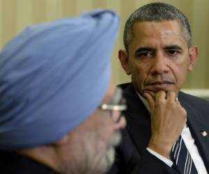 Barack Obama dialoga con el primer ministro de la India, Manmohan Singh, sobre el tema de Siria.