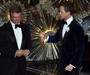 Cullinan, uno de los dos socios de PWC encargados de entregar los sobres, dio por error a Beatty el duplicado de la tarjeta con la ganadora a mejor actriz, que fue Stone por 'La La Land'.