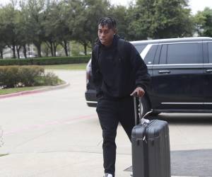 Alenis Vargas arribó a la concentración de Honduras en Frisco, Dallas. FOTOS: Karla López