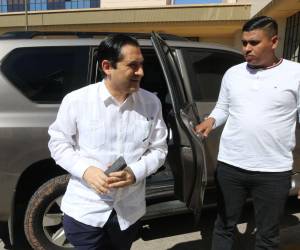 El magistrado Morazán fue suspendido de su cargo mientras se realiza el proceso en su contra.