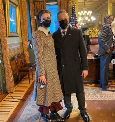 Así es Ella Emhoff, la hijastra de Kamala Harris que triunfa como modelo