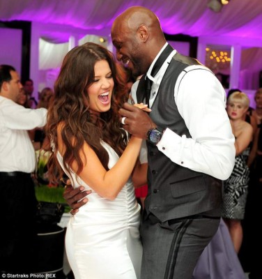 Khloe Kardashian es atacada por su exesposo